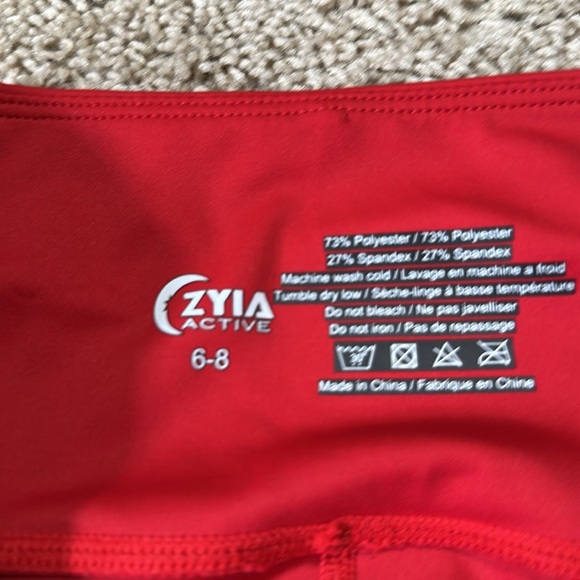 Zyia Light n Tight Red Royalty Stripe Hi-Rise Capri Legging,Tummy Control Sz 6-8 - Picture 4 of 4